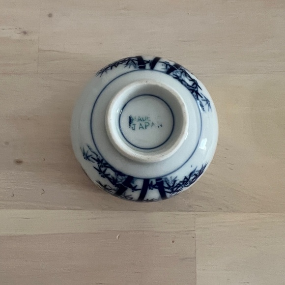 Blue & White Japanese Teacup Bamboo Pattern Made in Japan - Picture 5 of 7